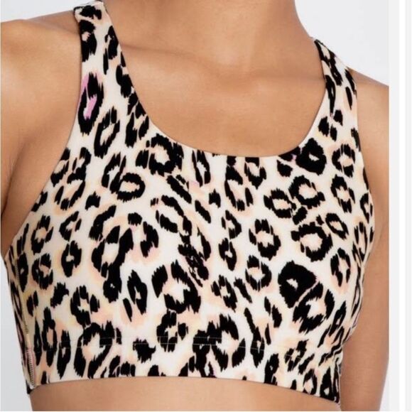 Johnny Was Calme Leggings & Sports Bra Set - Picture 4 of 14